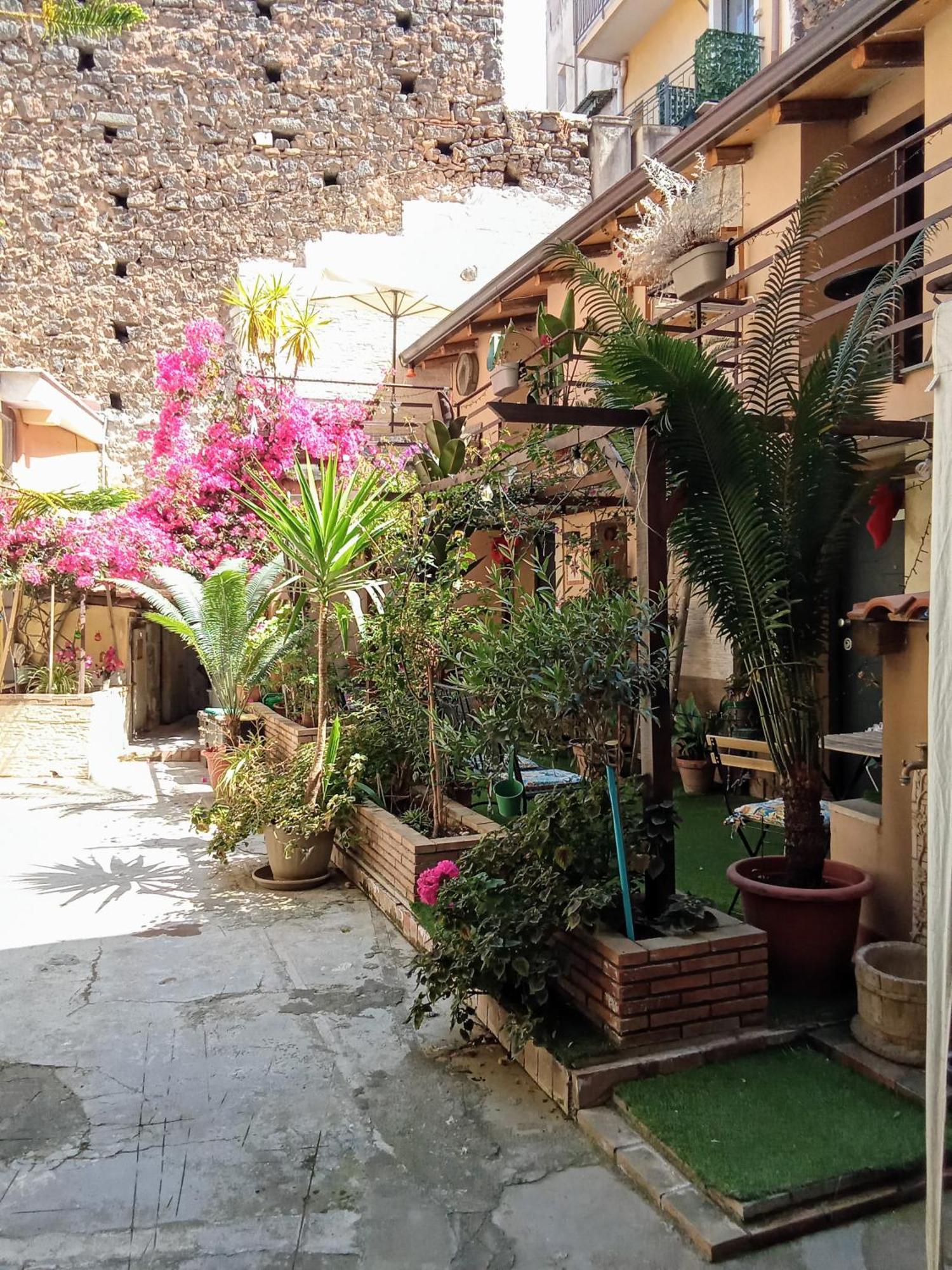 Mizzicahome Solemare Catânia Exterior foto